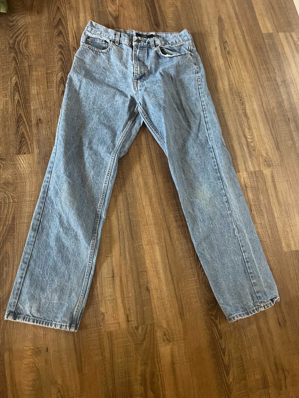 Classic Men's Light Blue Denim Jeans